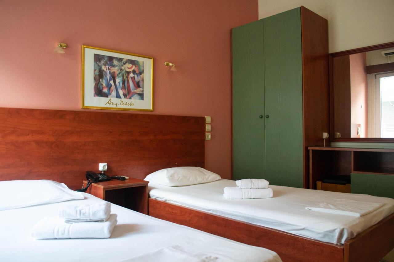 Egnatia Hotel Ioannina Exterior photo